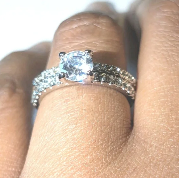 Women's 3 Ct Round Princess Cut Lab-created Diamond Engagement Duo Ring Set Sz 7 - Picture 14 of 17